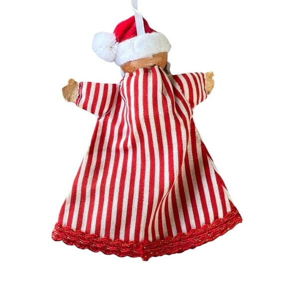 Vintage Hallmark Wooden Sleepy Santa Christmas Ornament Striped Pajamas 1986 - Picture 4 of 6